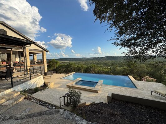 640 Casey Ln, Wimberley