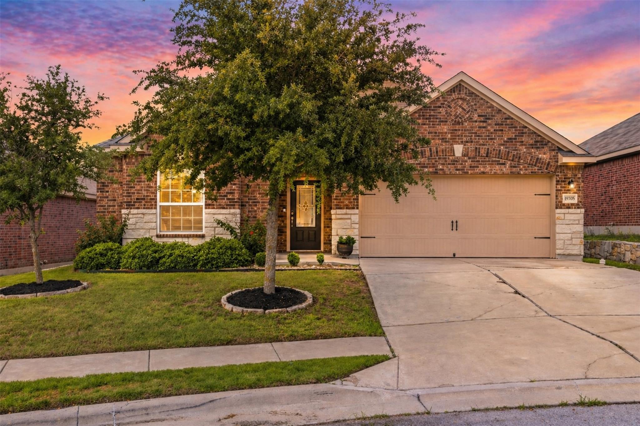 19705 Woodrow Wilson St, Manor, TX 78653