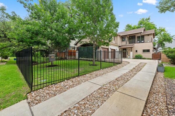 3907 Bailey Ln, Austin