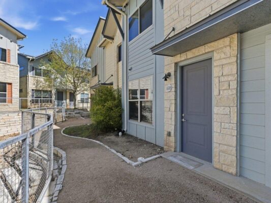 7805 Cooper Ln #608, Austin