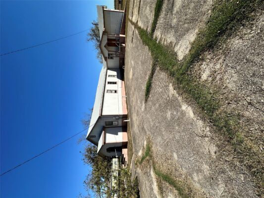 125 2nd Ave, Taylor