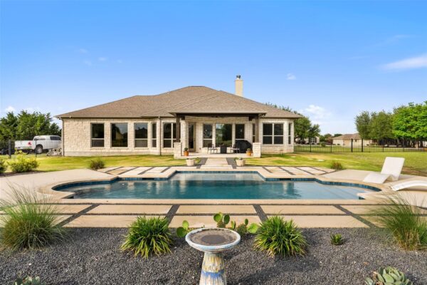 108 Buffalo Speedway None, Liberty Hill