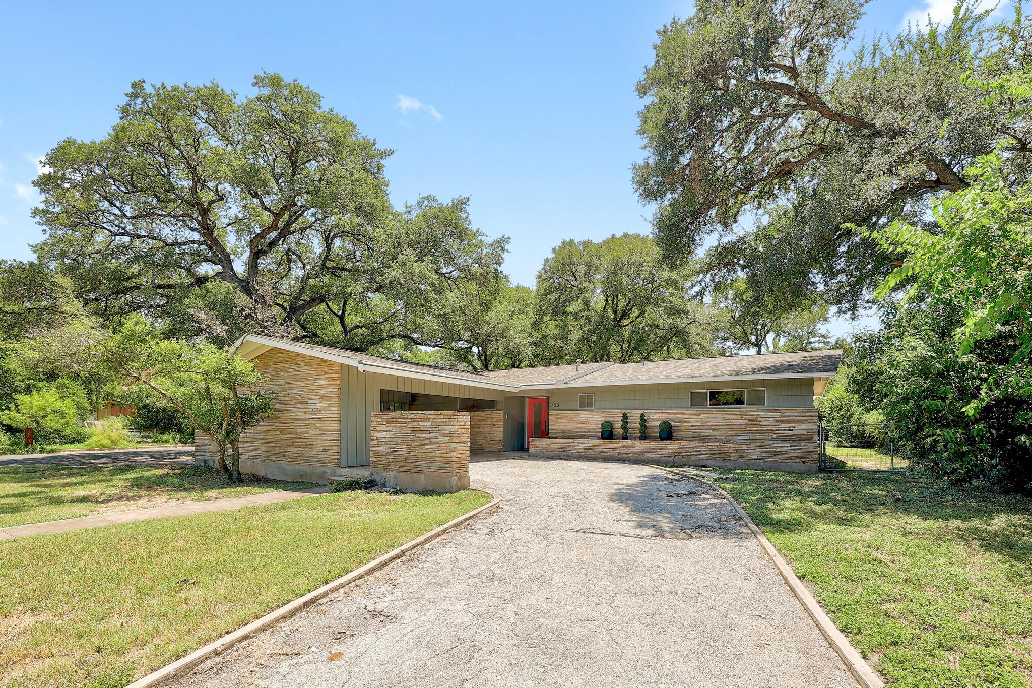 702 Spofford St, Austin, TX 78704