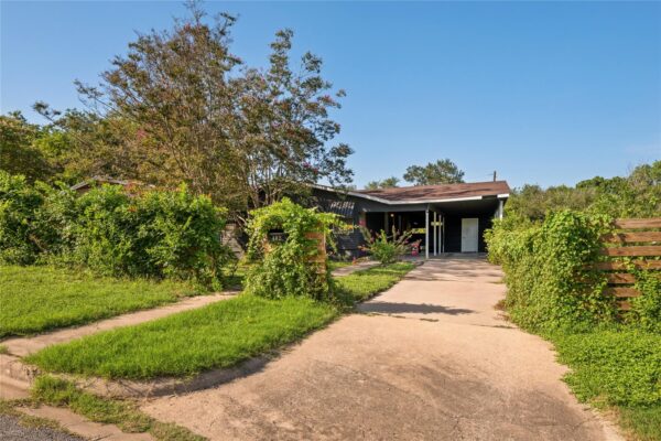 402 Philco Dr, Austin