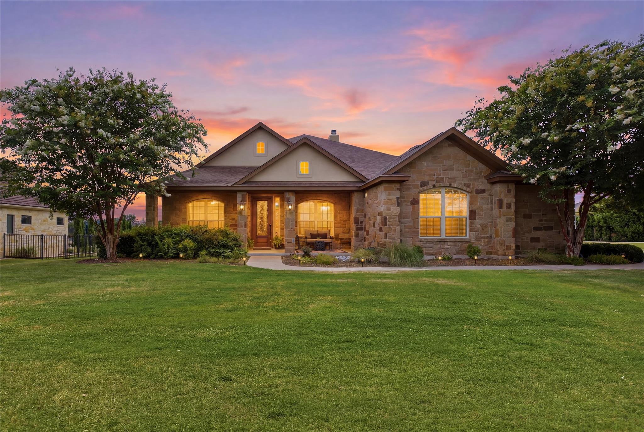 224 Whitney Woods Cir, Georgetown, TX 78633
