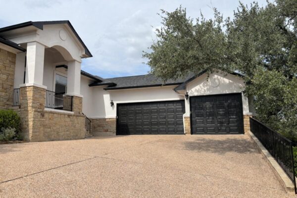 17109 Northlake Hills Dr, Jonestown