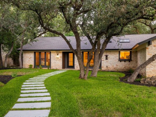 9403 Spring Hollow Dr, Austin