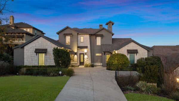 905 Madison Fork Dr, Austin