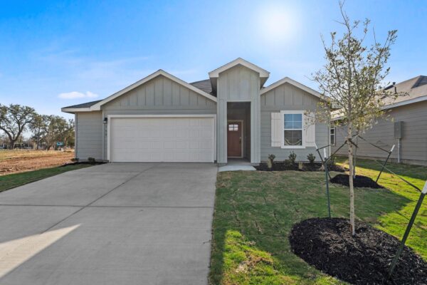 368 Denali Dr, Kyle