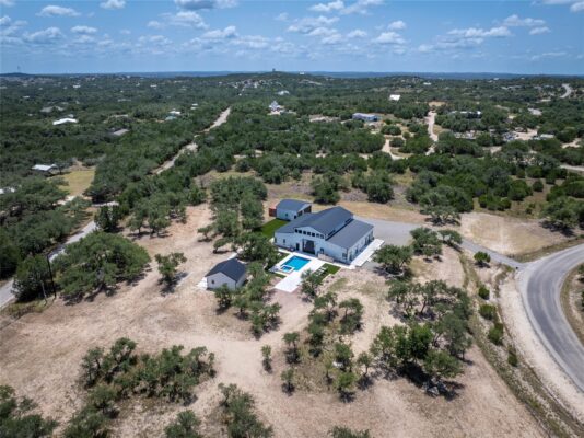 1118 Harmon Hills Rd, Dripping Springs