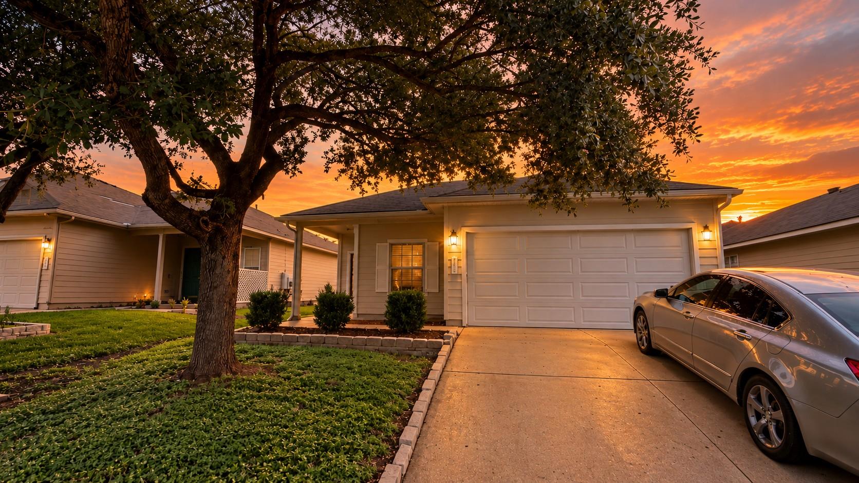 9205 Brents Elm Dr, Austin, TX 78744