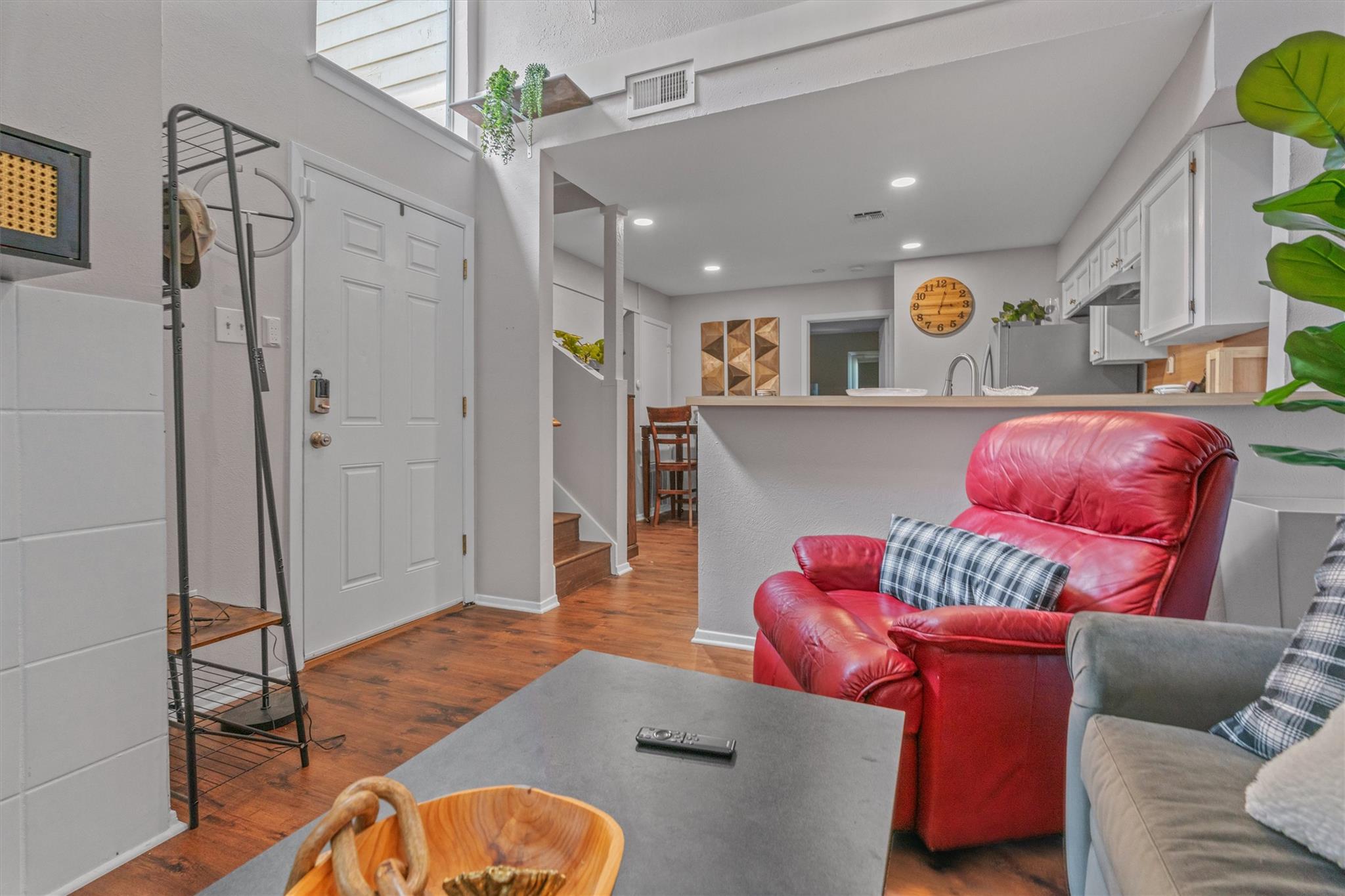 5608 Cougar Dr #226, Austin, TX 78745