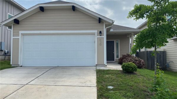 430 Twisted Oaks Ln, Buda