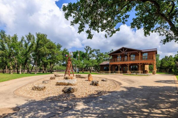 19505 Fm 150 None W, Driftwood