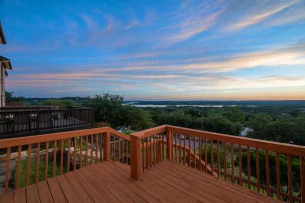 21461 Coyote Trl #7, Lago Vista