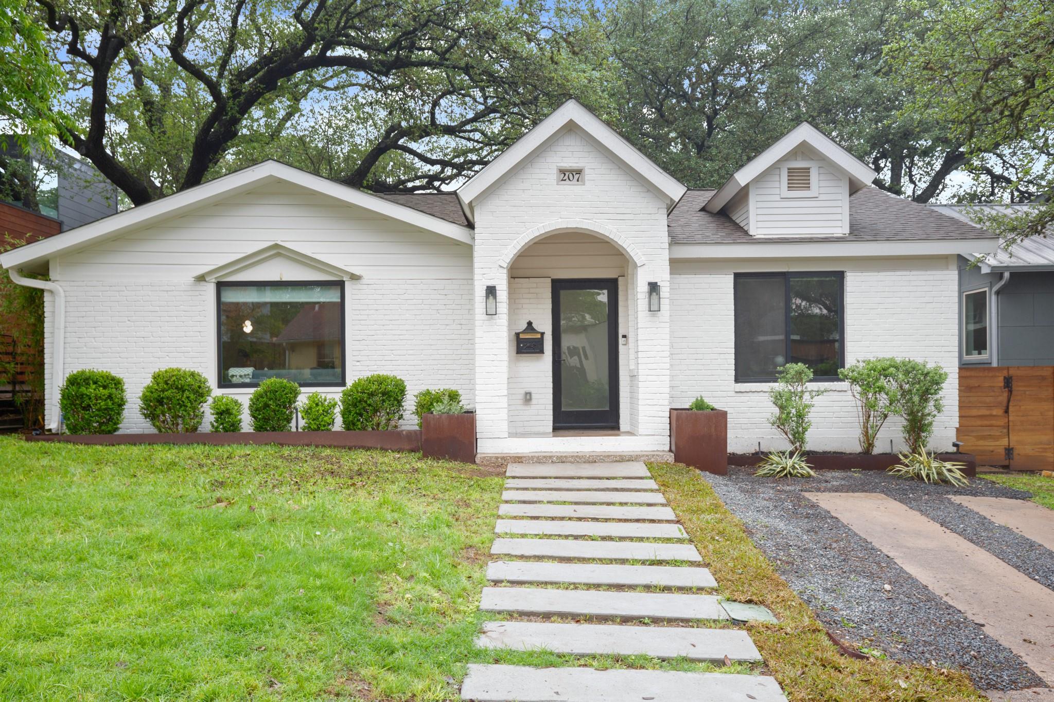 207 El Paso St, Austin