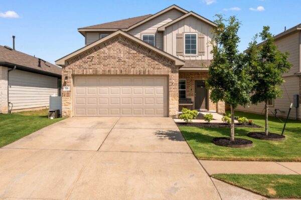 709 Lake Sweetwater Ln, Buda