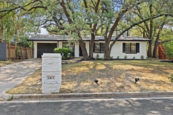 2411 S 6th St, Austin
