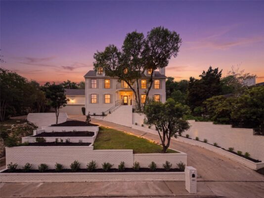 6300 Bon Terra Dr, Austin