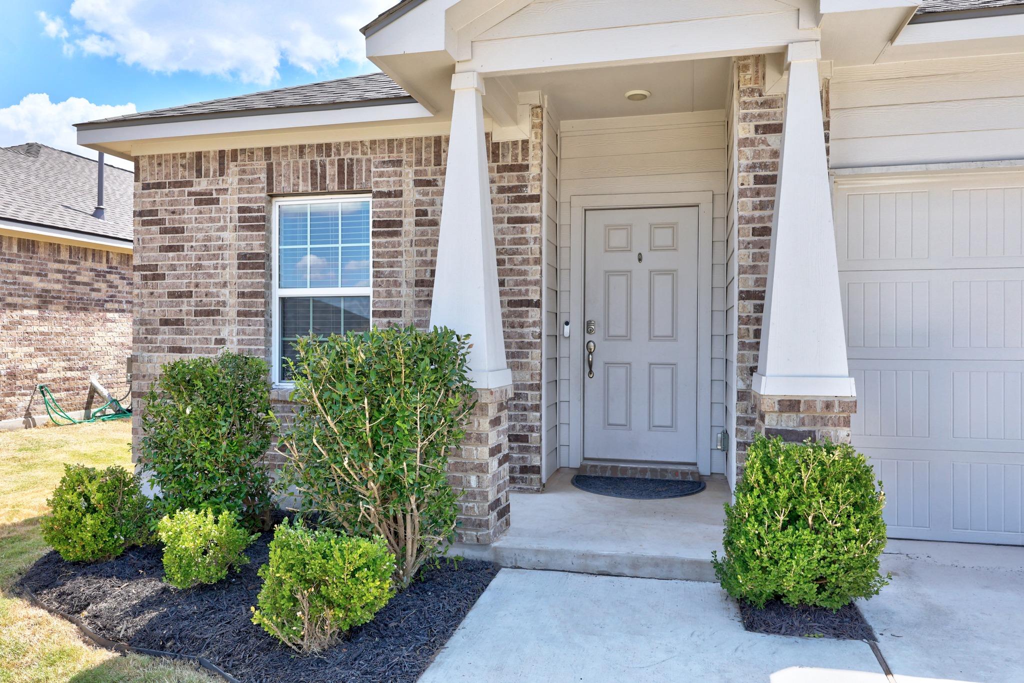 1233 WhippleTree Trl, Georgetown, TX 78626