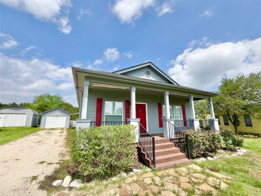 289 Heatherwood Dr, Driftwood