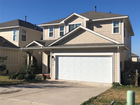 519 Twisted Oaks Ln, Buda