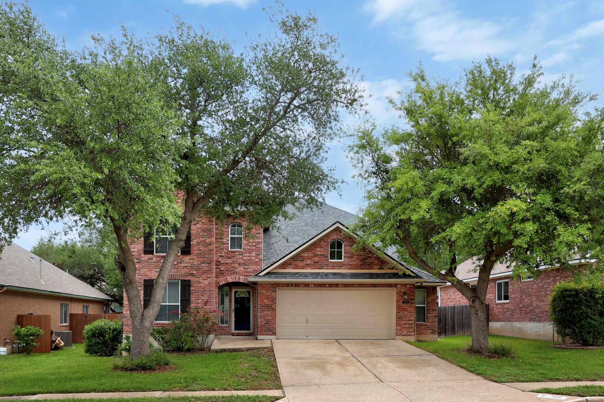 306 Olmos Dr, Leander