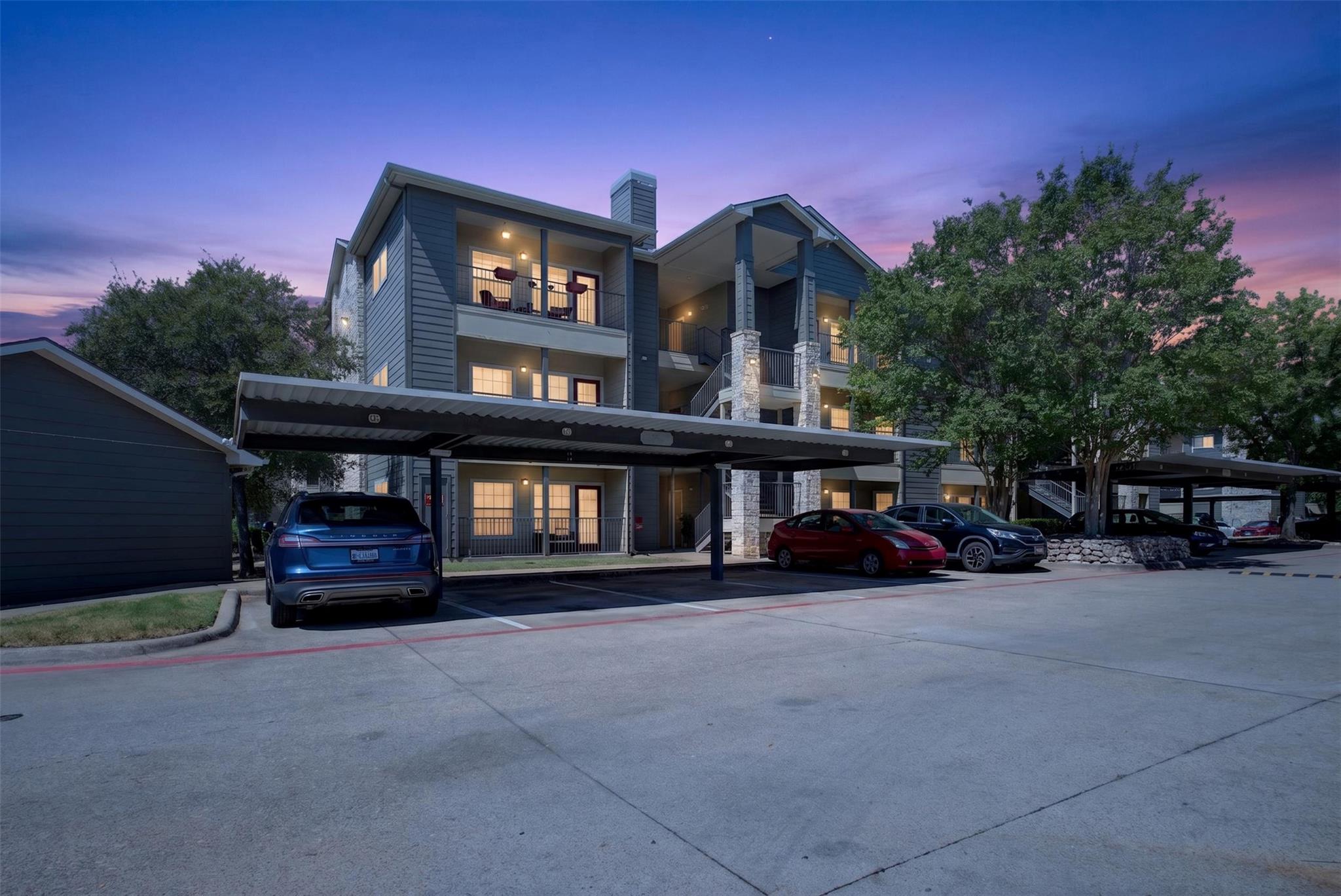 2320 Gracy Farms Ln #911, Austin, TX 78758