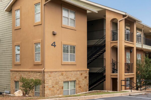6810 Deatonhill Dr #4102, Austin