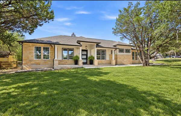 26 Persimmon Drive Dr, Wimberley