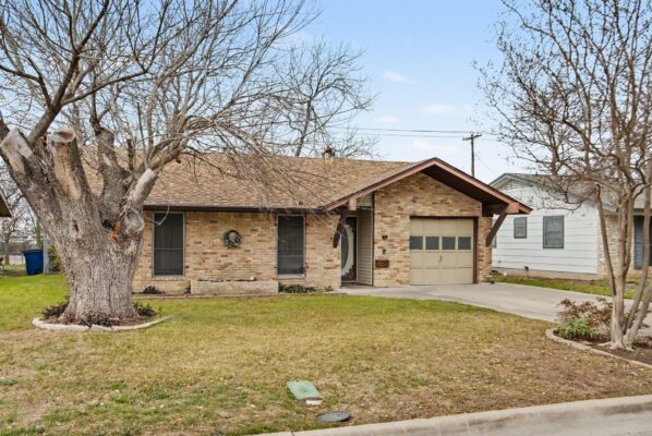 8516 Woodstone Dr, Austin