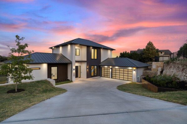 1508 Chalk Bluff Ct, Leander