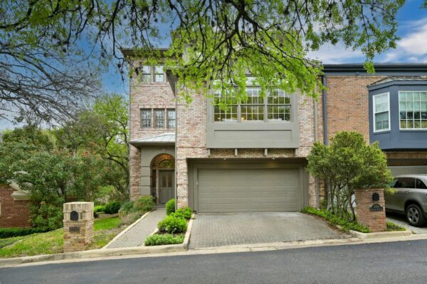 2712 Hillview Green Ln, Austin