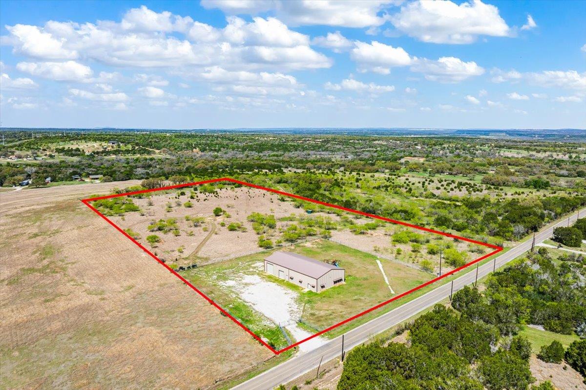 300 County Road 407 None, Spicewood, TX 78669