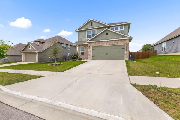 9817 Kensley Rose Dr, Killeen