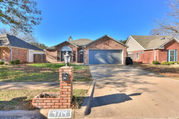 4714 Buckskin Trl, Temple