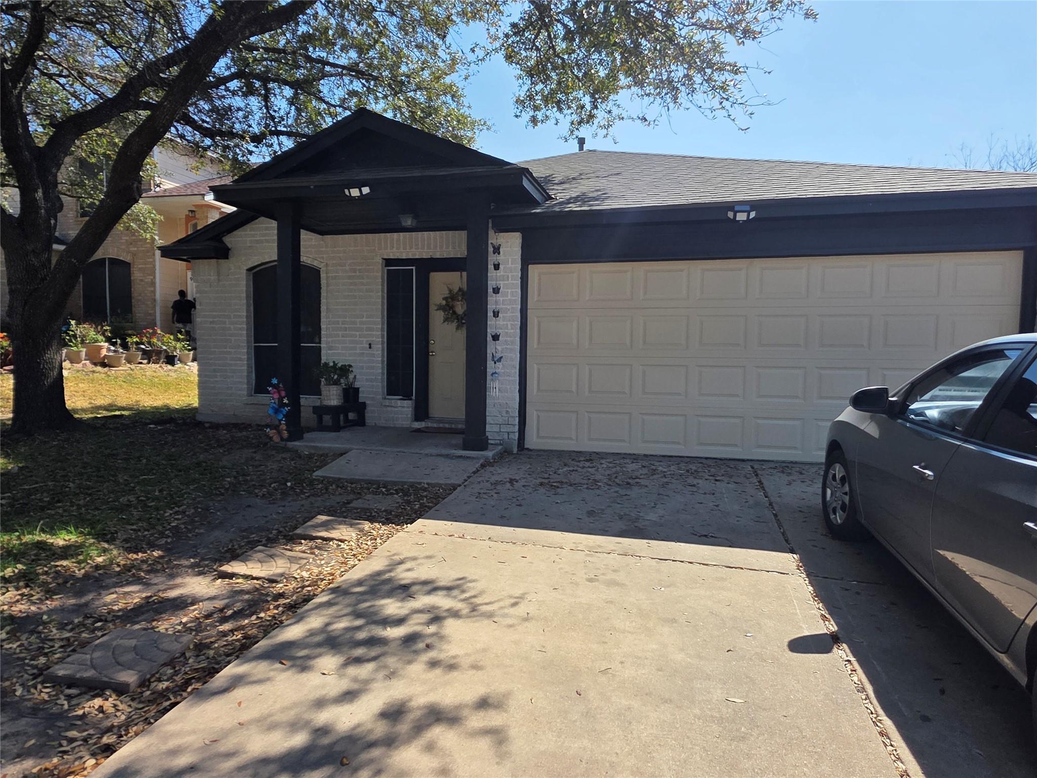 15308 Sarahs Creek Dr, Pflugerville, TX 78660