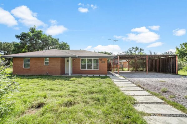 1708 Woodcrest Dr, Marble Falls