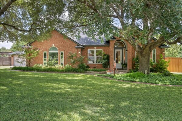1304 Windcrest Dr, Round Rock