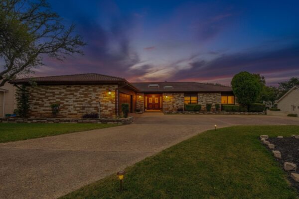 113 Indian Bend Dr, Lakeway