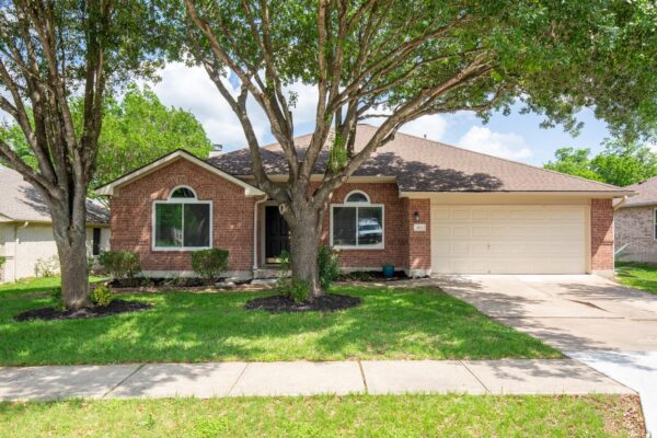 903 Plumbago Dr, Pflugerville