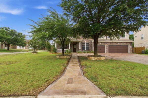 113 Scarlet Oak Cv, Kyle