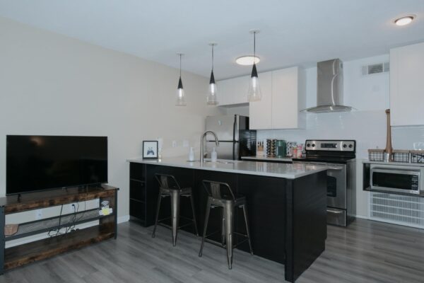 2302 East Side Dr #6, Austin