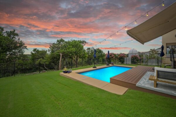 1329 Siena Sunset Rd, Leander