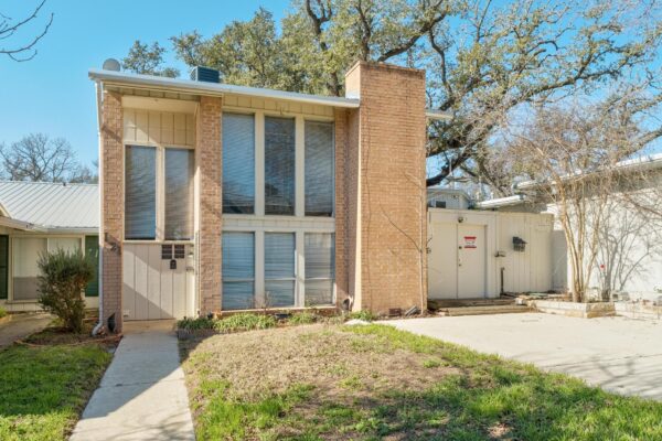 121 Scott St, San Marcos