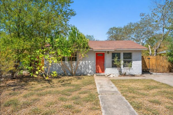 1304 Lily Ter, Austin