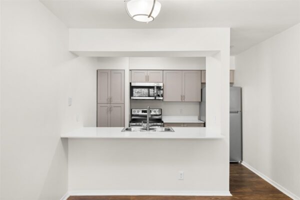 1500 Northwest Blvd #413, Georgetown