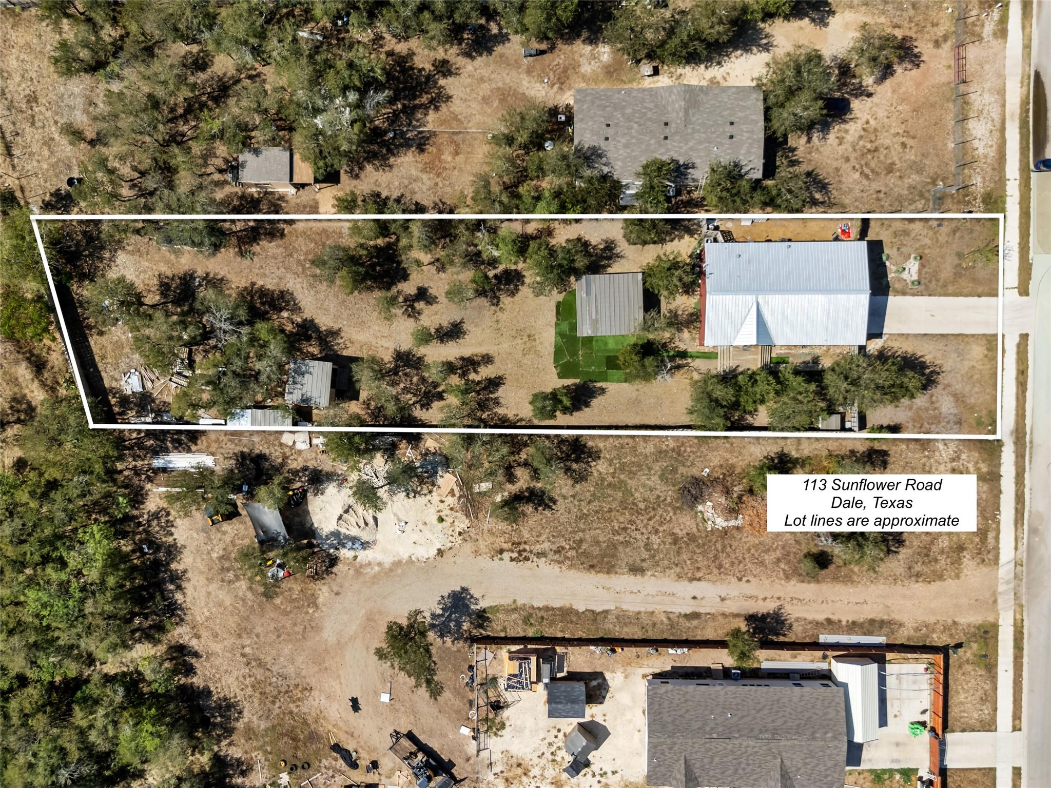 113 Sunflower Rd, Dale, TX 78616