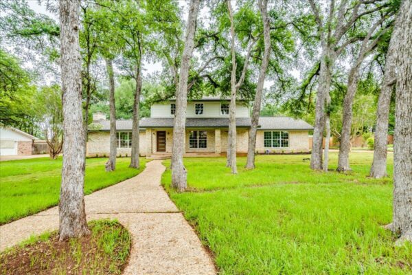 3603 Spotted Horse Trl, Austin