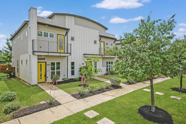5613 Charles Merle A Dr, Austin